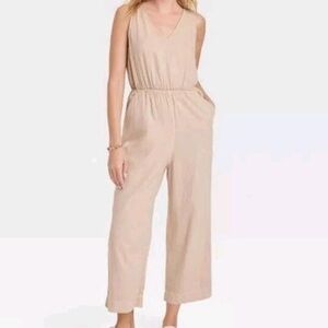 Universal Thread Tan Sleeveless Jumpsuit